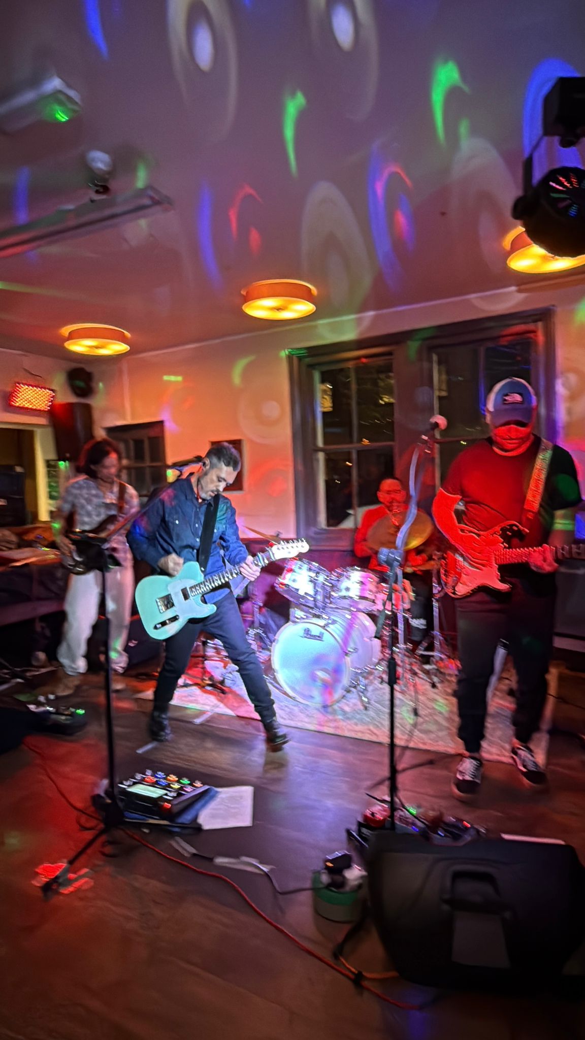 Reever playing live at the Red Lion pub